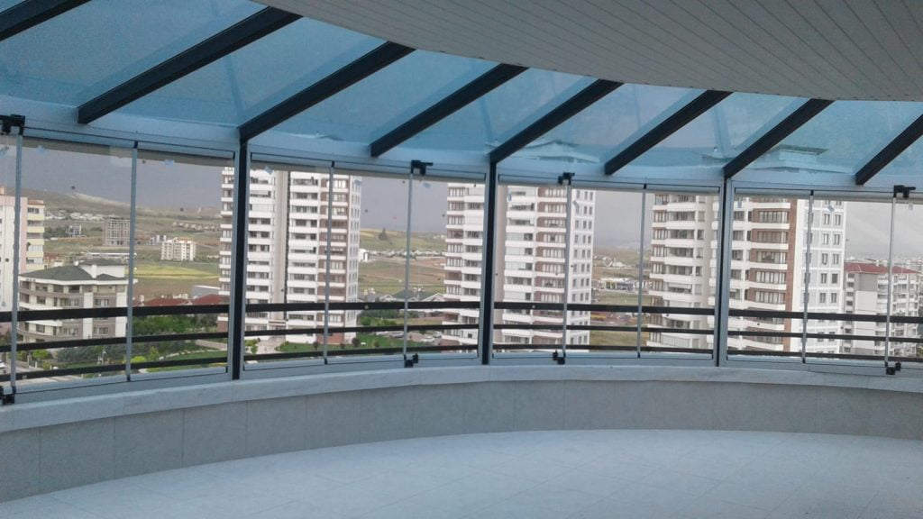 Cam balkon ısı yalıtımı sağlar mı ?